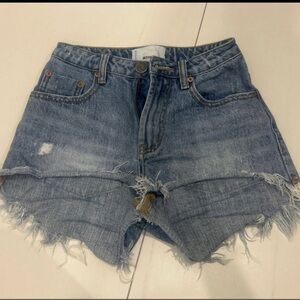 One teaspoon bonitas